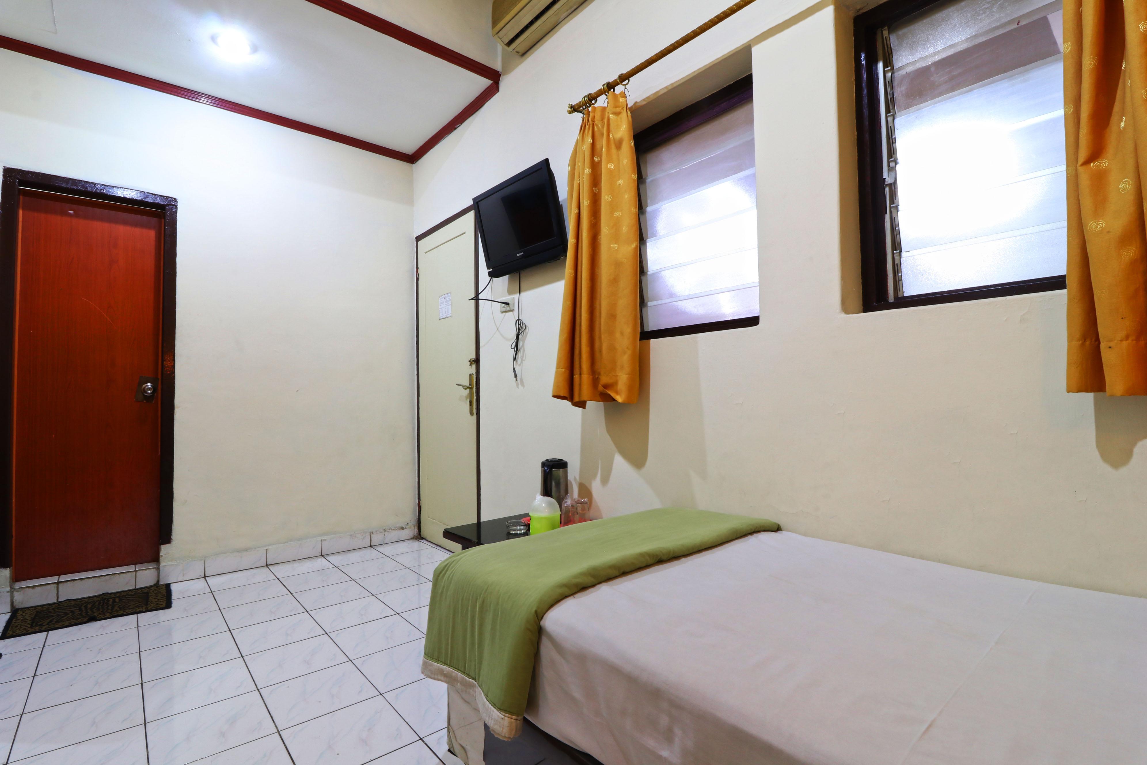Hotel Sumatera Medan Exterior photo